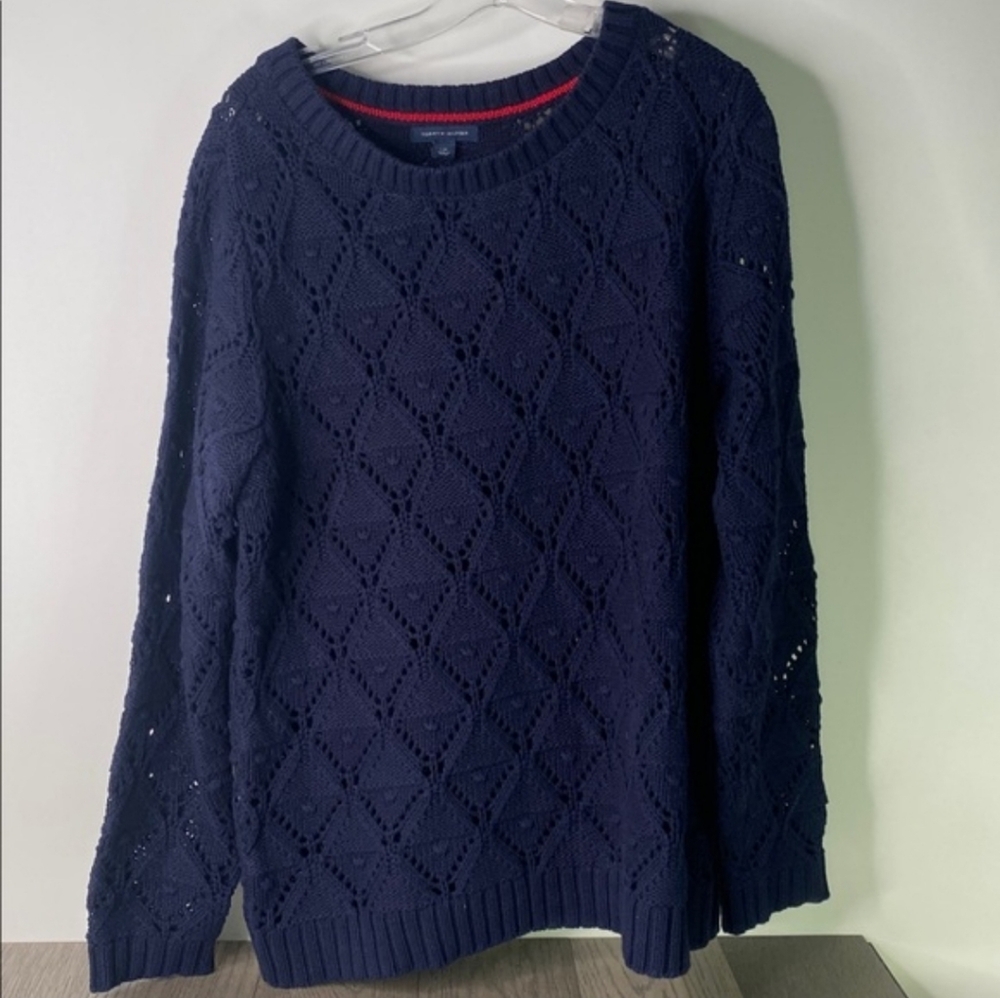 Tommy Hilfiger Dark Blue Sweater with Red Accent Womens Size Large